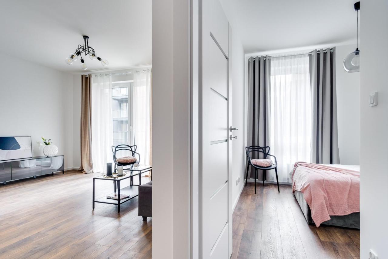 Apartament Chwaliszewo Z Balkonem - Free Parking Познан Екстериор снимка